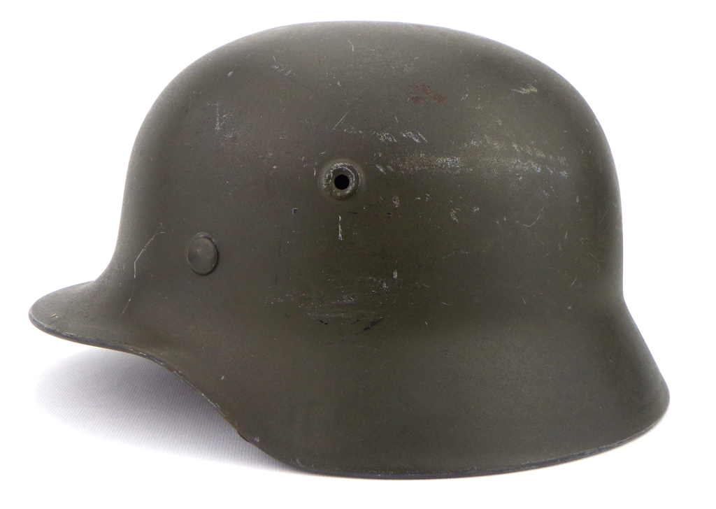 West Berlin Helmet v1